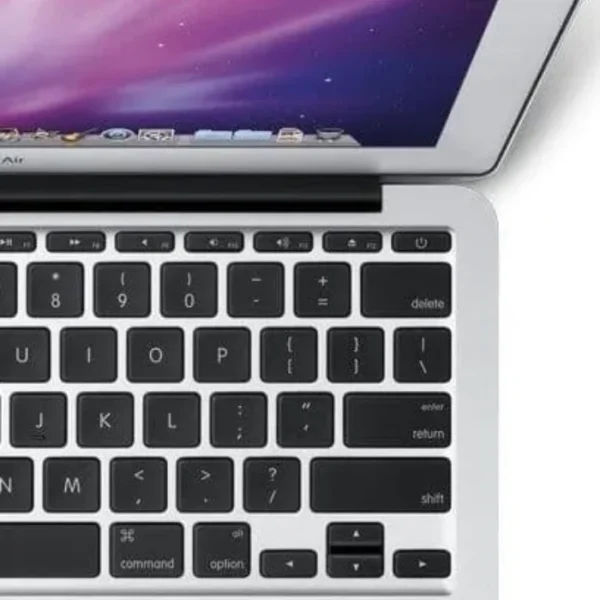 Apple MacBook Air 11-inch i7 2.0 GHz Silver Non-Retina 2012 13