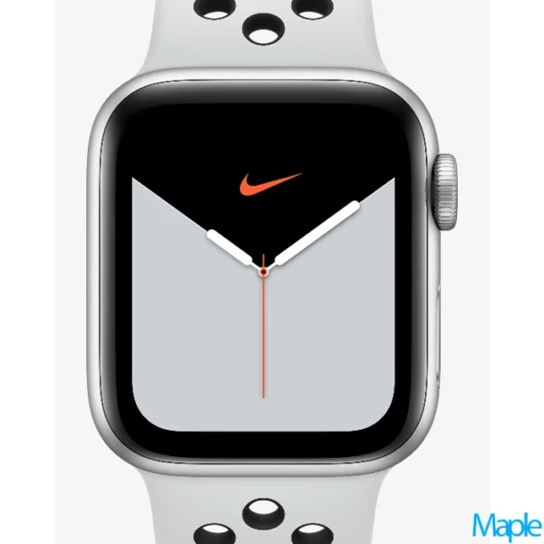 Apple Watch Series 5 Nike 44mm Aluminium Silver A2093 32GB GPS 2